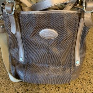 TOD’S G LINE BUCKET BAG